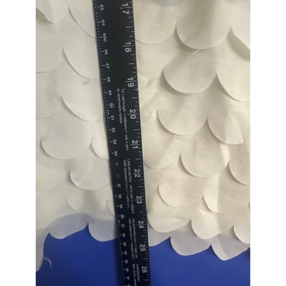 Fun & Flirt Women’s Medium Cream Scalloped Layered Tank Top Textured Sleeveless - Picture 4 of 6